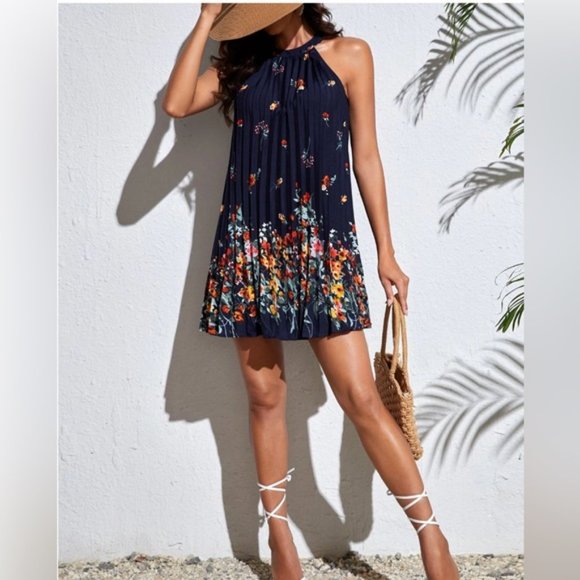 Blue Boho Floral Print Pleated Detail Halter Dress - Picture 3 of 6